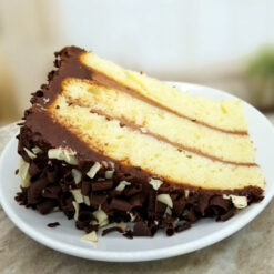 Old Fashioned Cake - Whole