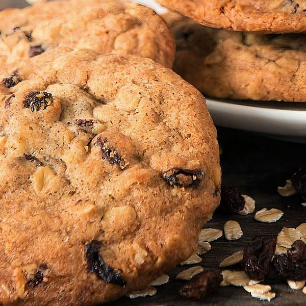 oatmeal-raisin-cookie