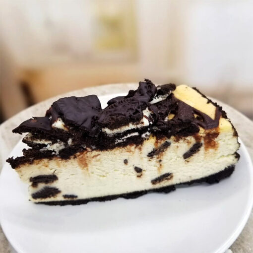 Oreo Cheesecake - Slice